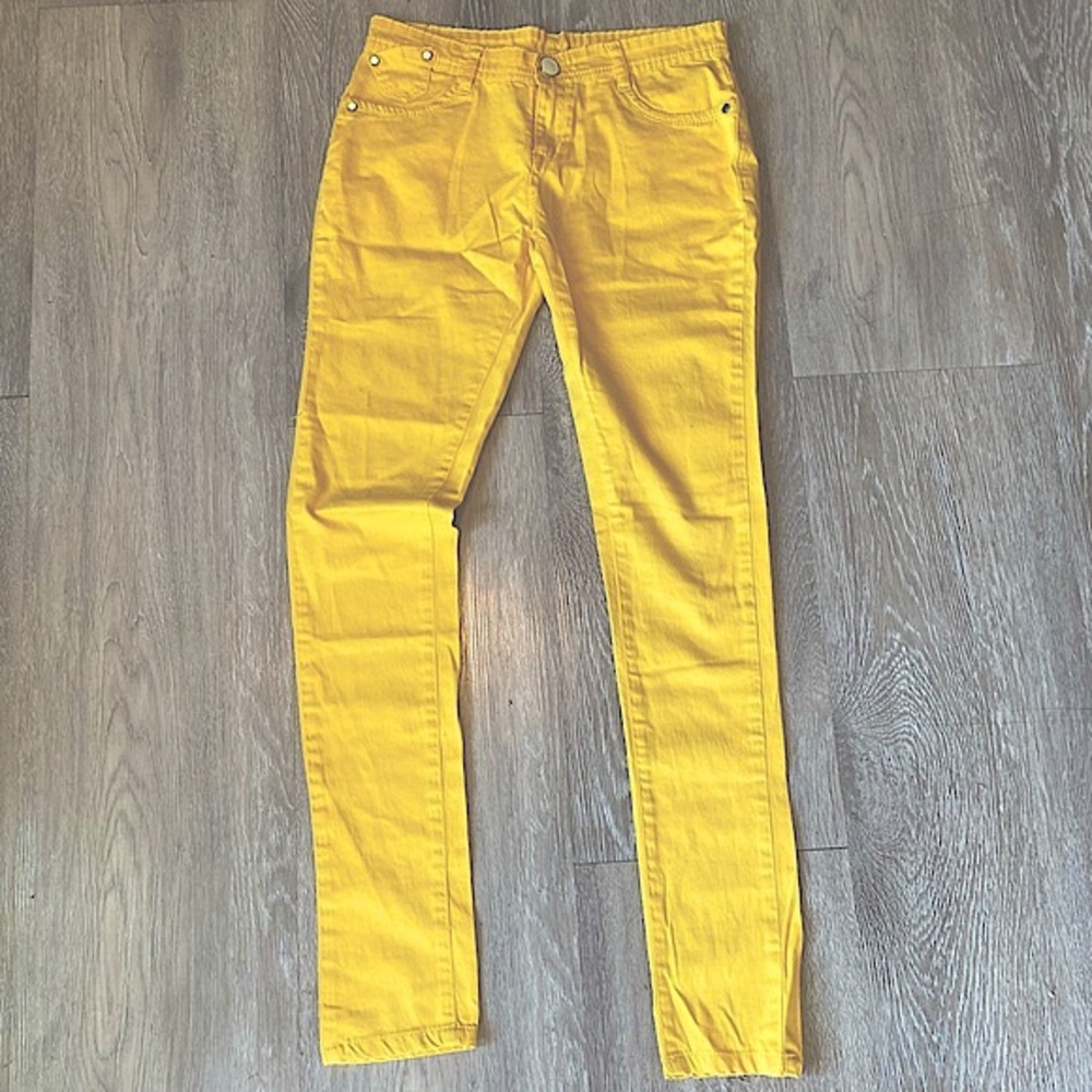 ⚠️💥‼️𝐅𝐑𝐄𝐄 𝐀𝐃𝐃-𝐎𝐍‼️💥⚠️  ARDENE || Yellow Skinny Jeans Jeggings | 28